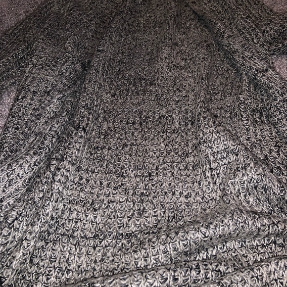 Cardigan - Picture 2 of 2